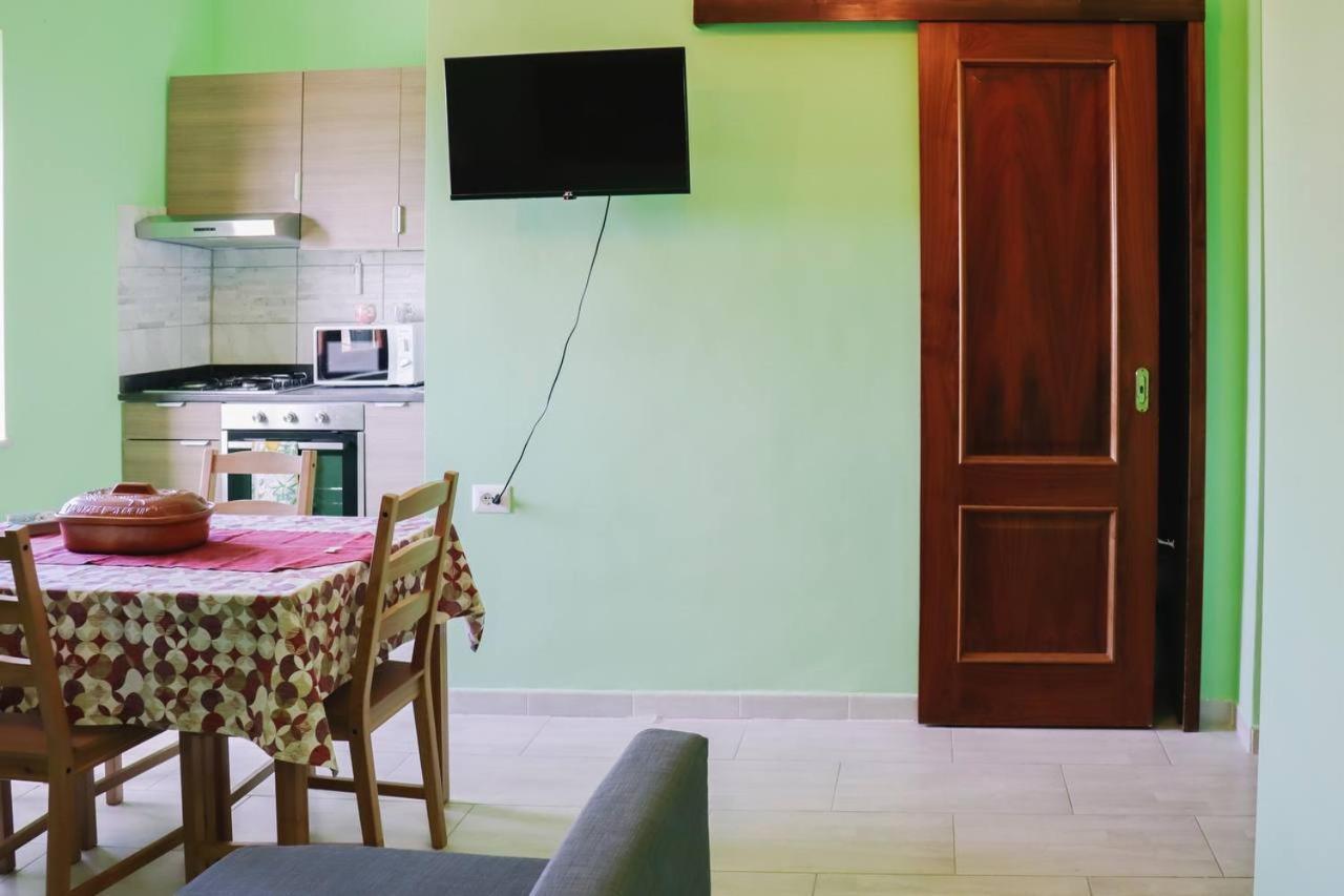 Holiday-Caroline Apartment 폼페이 외부 사진