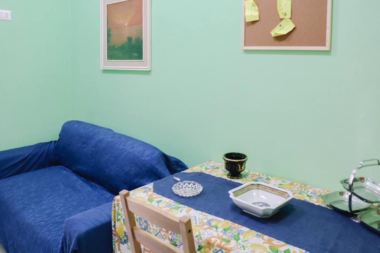Holiday-Caroline Apartment 폼페이 외부 사진