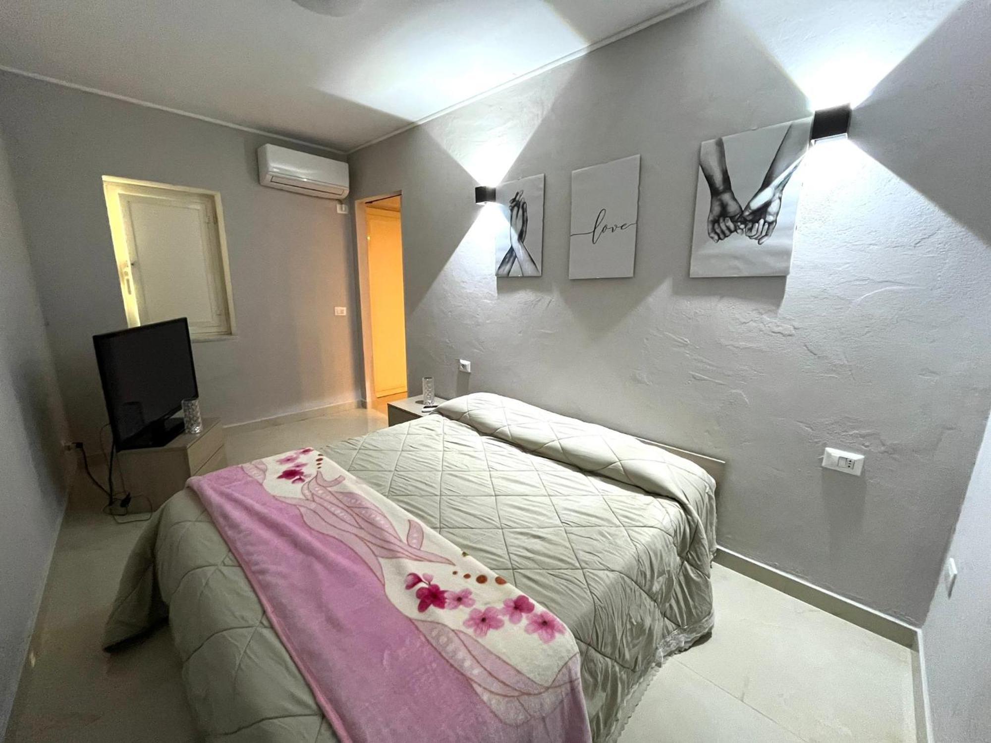Holiday-Caroline Apartment 폼페이 외부 사진